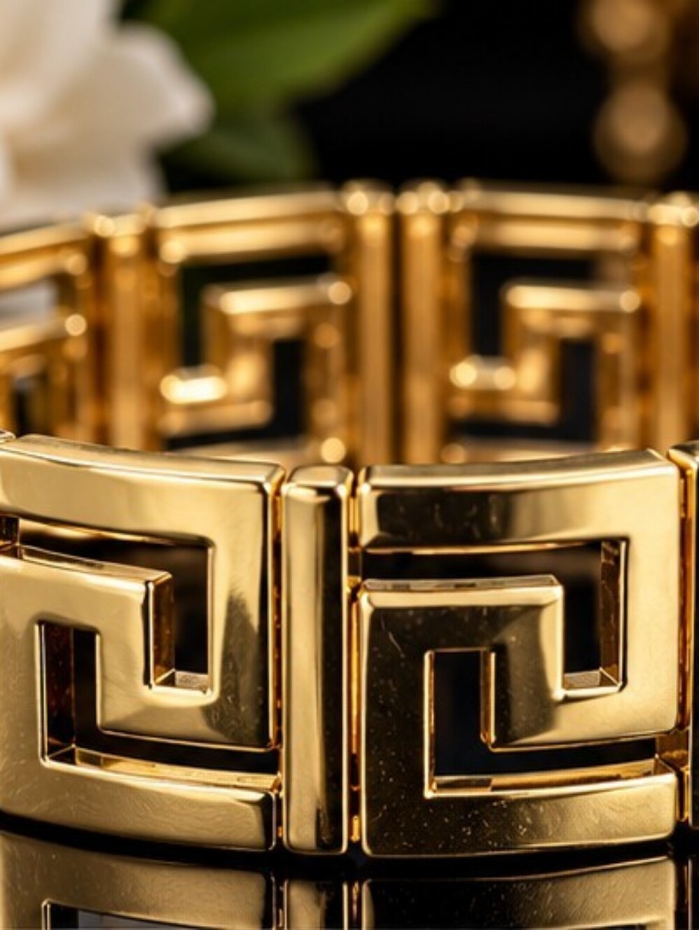 Gold Tone Greek Key Meander Statement Stretch Bracelet NWOT